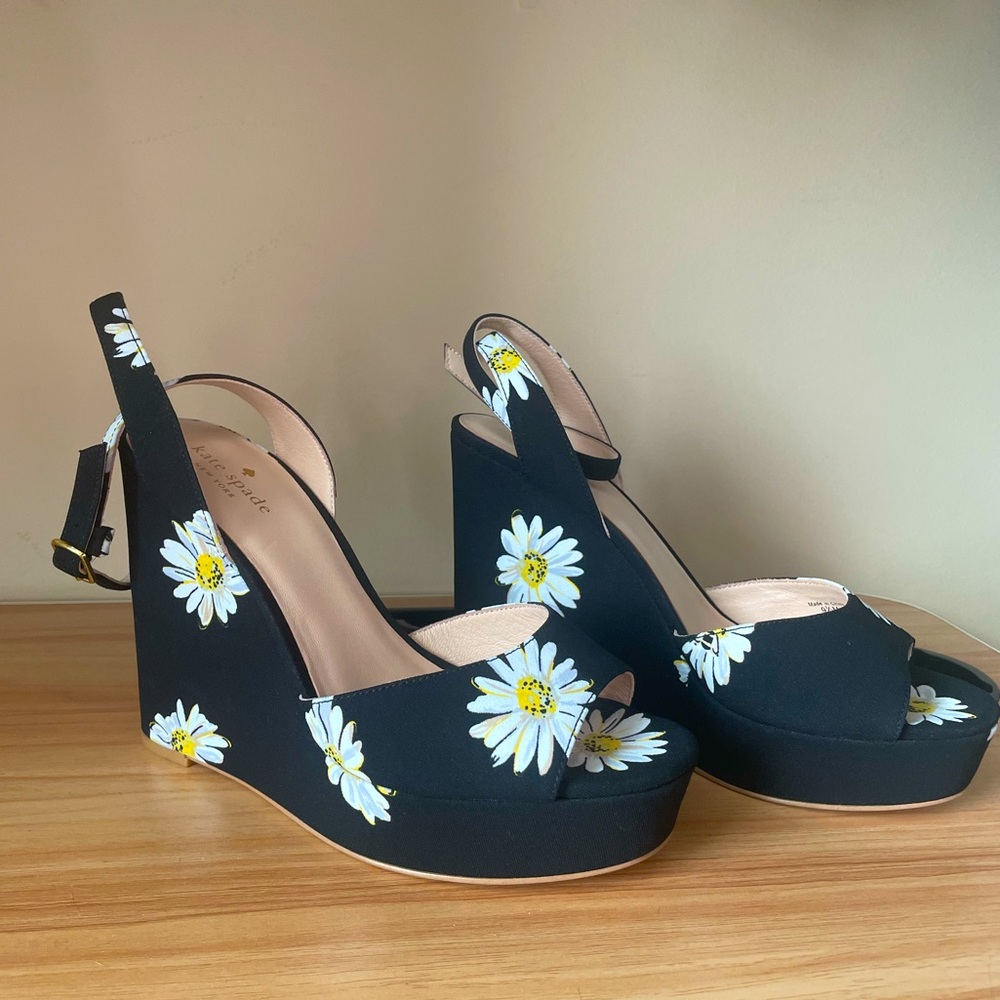 NEW Kate Spade ♠️ Daisy Platform